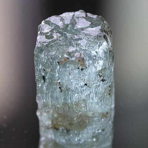 スリランカ産アクアマリン（ベリル）結晶34.527ctsナチュラル非加熱