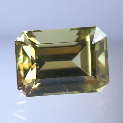 水晶(グリーニッシュイエローカラー) 9.867cts