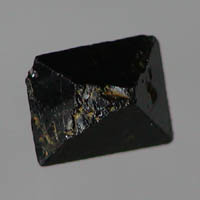 天然ブラックスピネル(セイロナイト)結晶 2.216cts