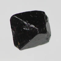 天然ブラックスピネル(セイロナイト)結晶 2.279cts