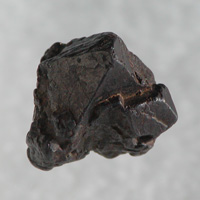 天然ブラックスピネル(セイロナイト)結晶(双晶) 60.883cts