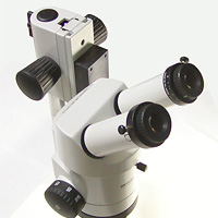 弊社で使用している、ライカ社の顕微鏡