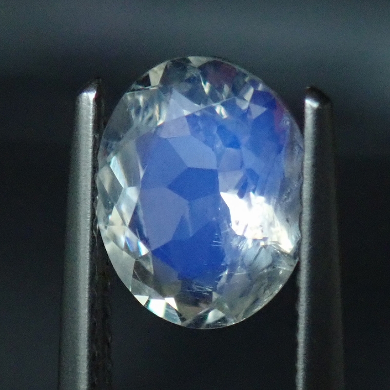ファセットカットミーティアゴダ上流域産天然ブルームーンーストーン1.203cts