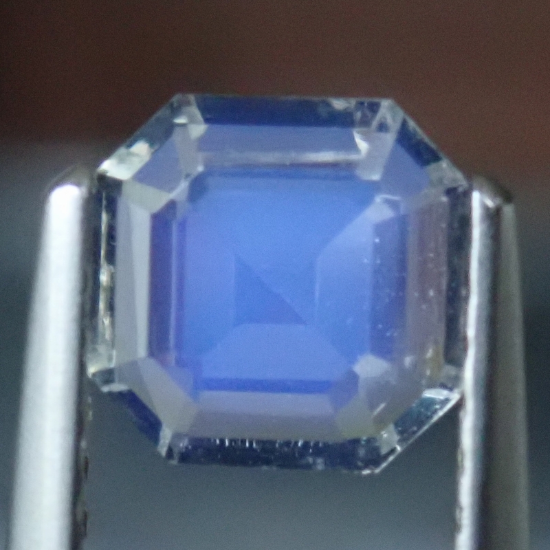 ファセットカットミーティアゴダ上流域産天然ブルームーンーストーン0.562cts
