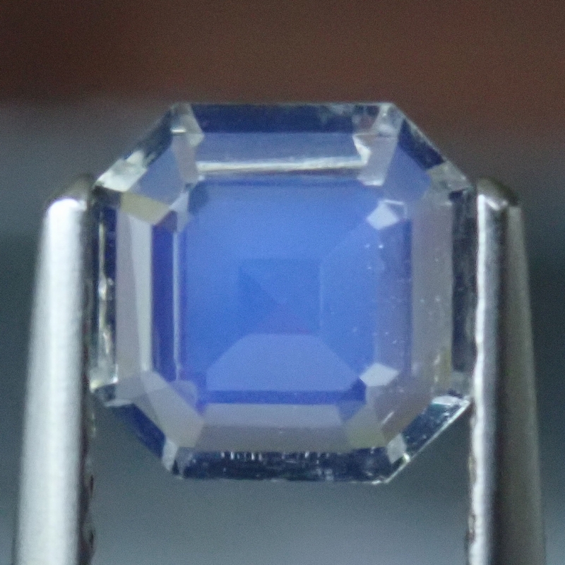 ファセットカットミーティアゴダ上流域産天然ブルームーンーストーン0.562cts