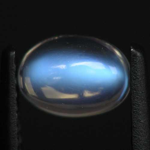 抜群ゴール産ブルームーンストーン0.755cts 美しいブルーの輝きと透明感