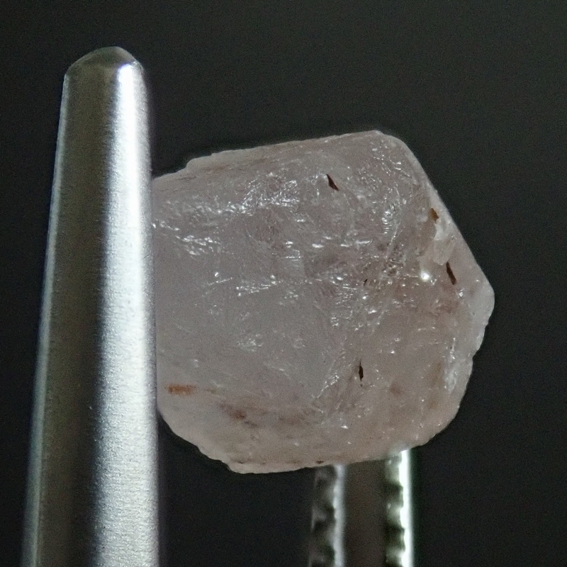 コロンネ鉱山(閉山）稀少サファイア結晶4.193cts
