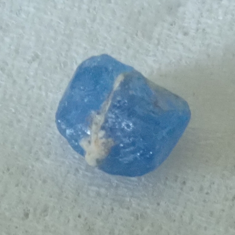 超稀少スリランカの天然コバルトスピネル結晶0.348cts