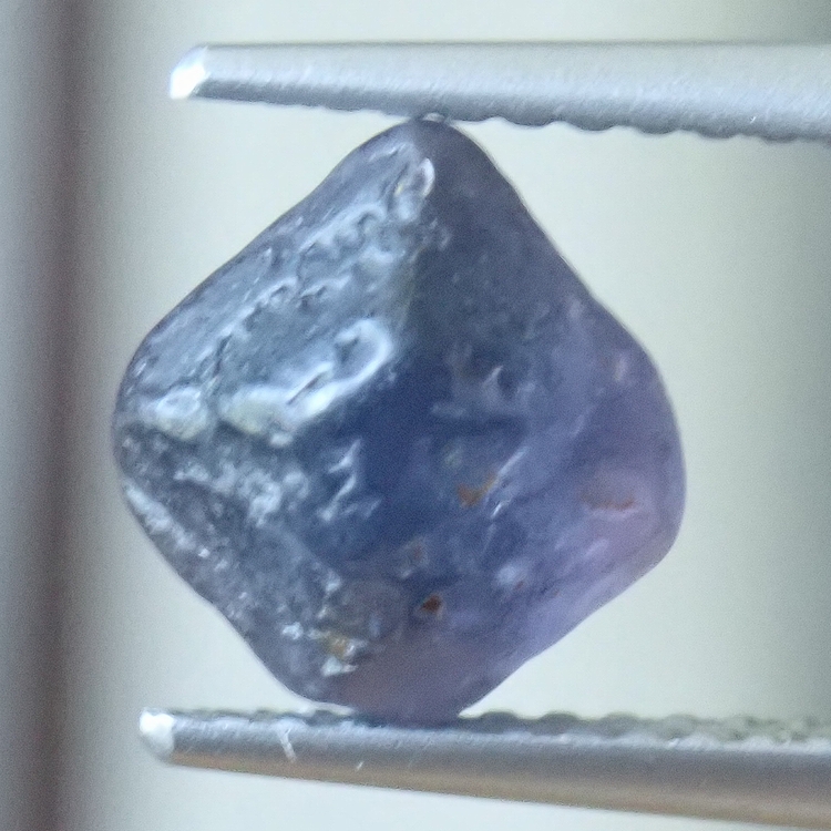 稀少スリランカの天然スピネル結晶3.048ctsブルーヴァイオレットクリスタル