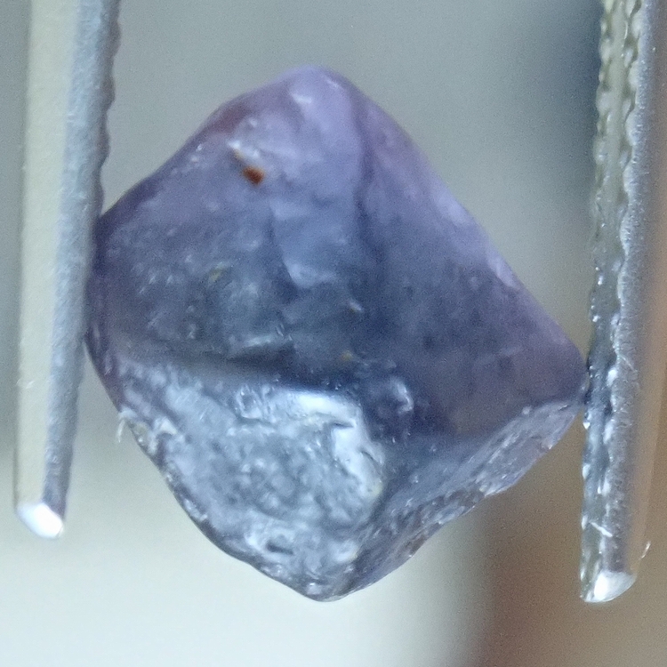 稀少スリランカの天然スピネル結晶3.048ctsブルーヴァイオレットクリスタル