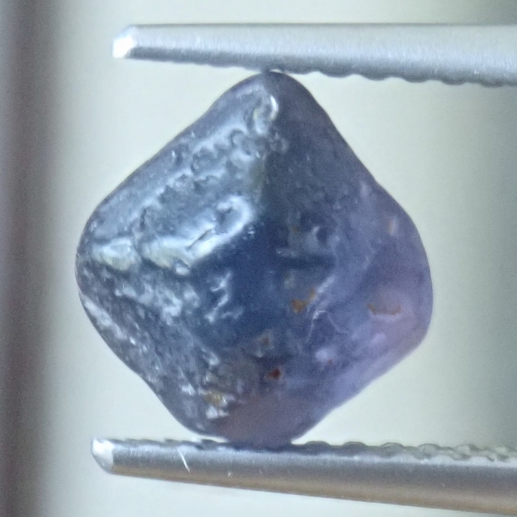 稀少スリランカの天然スピネル結晶3.048ctsブルーヴァイオレットクリスタル