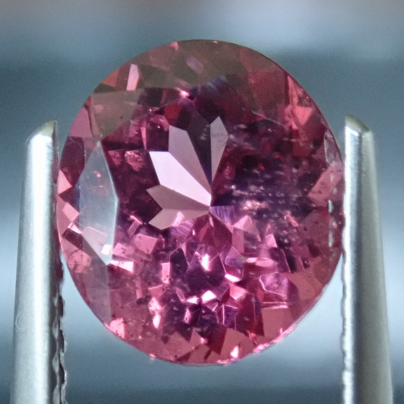 稀少輝くスリランカの天然ピンクヴァイオレットスピネル1.956cts